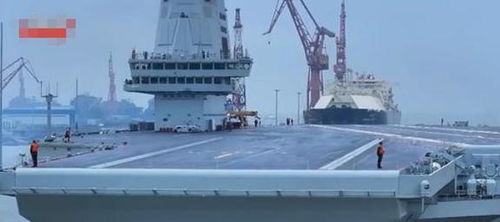 福建艦下水海試，殲-35確認上艦，32面相控陣雷達引領全球